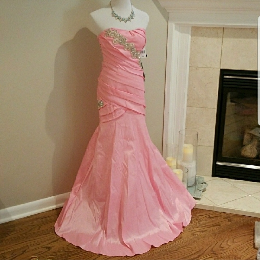 Pink Mermaid Gown: NWT Junior Size 1